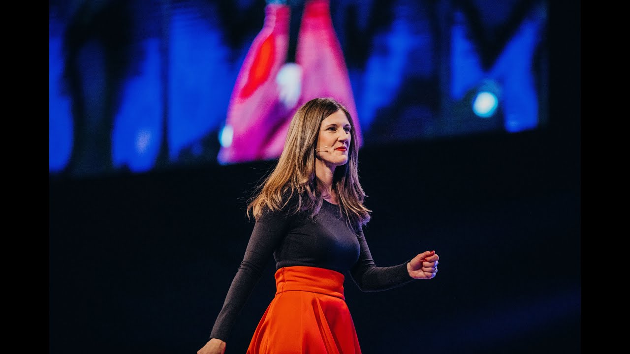 Keynote Speaker Amy Jo Martin 2021 Virtual In Person Speaking