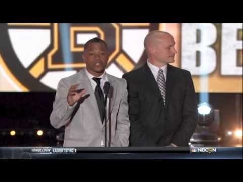 Cuba Gooding Jr. at NHL Awards (PUCK DADDY)