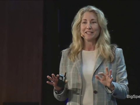 Customer Experience is the New Battleground – Tiffani Bova