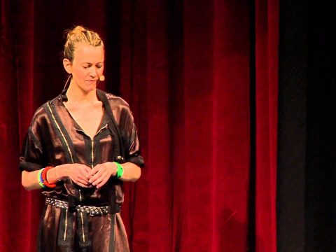 Fashion futurist: Suzanne Lee at TEDxFlanders