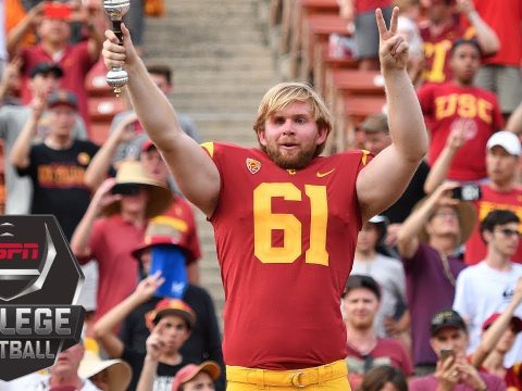 USC’s long snapper, who is blind, talks about his inspirational journey to the field | ESPN